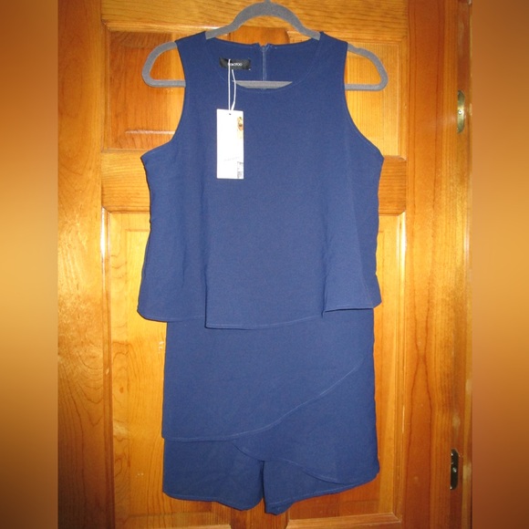 Elegant Summer Casual Off Shoulder Ruffle Sleeveless One Piece Rompers - Picture 1 of 3